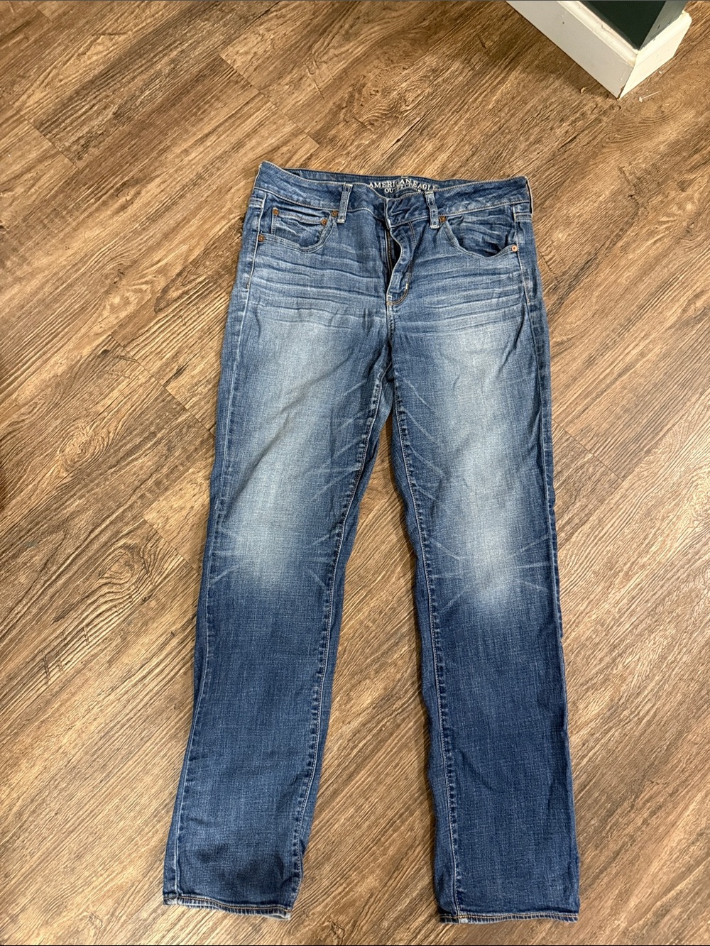 American Eagle Outfitters Men’s Distressed Blue Slim Straight Jeans